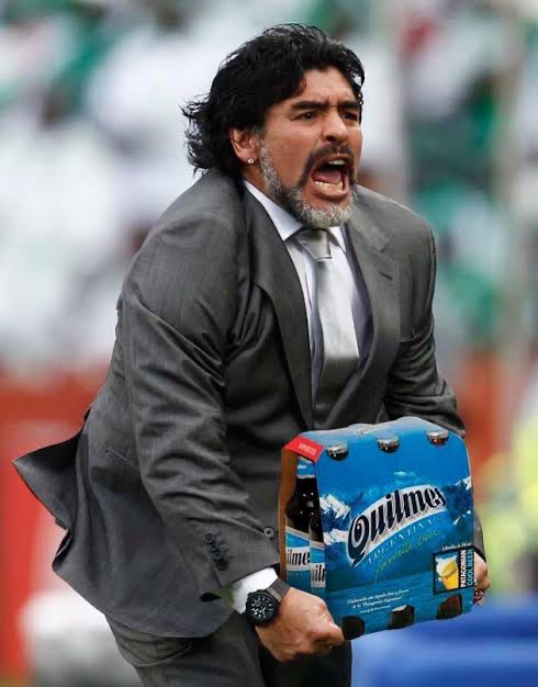 Maradona y la cerveza