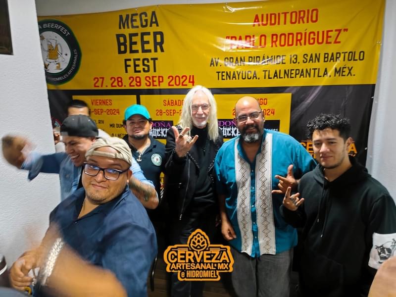 impulsar el Mega Beerfest