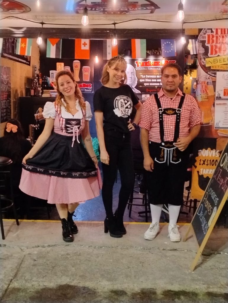 Füssen Biergarten ¿Cuándo? 11 de octubre a partir de las 13:00 ¿Dónde? Av. de la Paz 12, San Ángel, Álvaro Obregón, CDMX