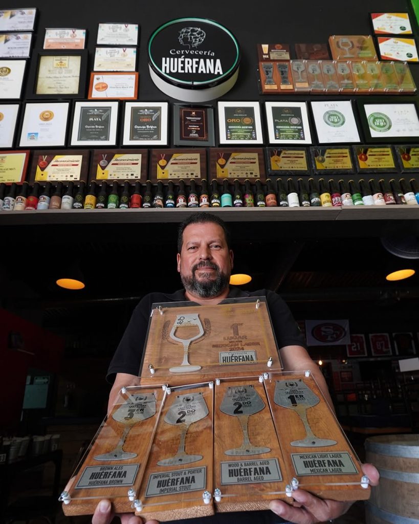 Huérfana: 10 años de engrandecer a la cerveza mexicana